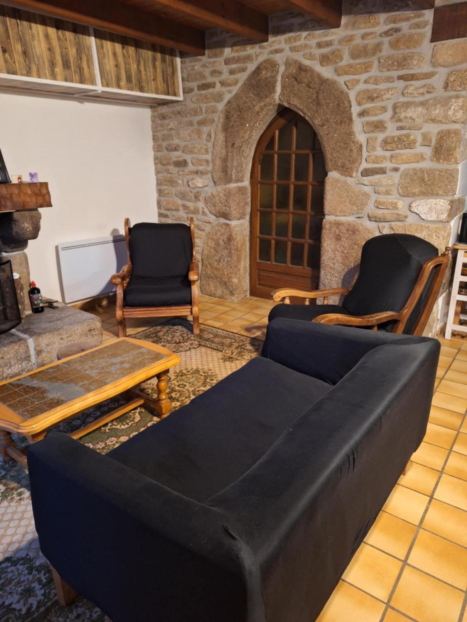 Gite Des Monts D'Arree La Feuillee 外观 照片